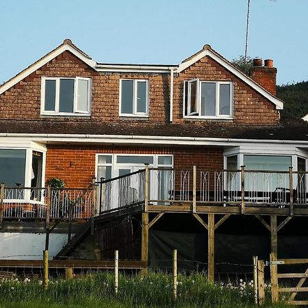 Healing Waters Sanctuary For Exclusive Private Hire And Self Catering Board, Vegetarian, Alcohol & Wifi Free Retreat In Гластонбери Экстерьер фото